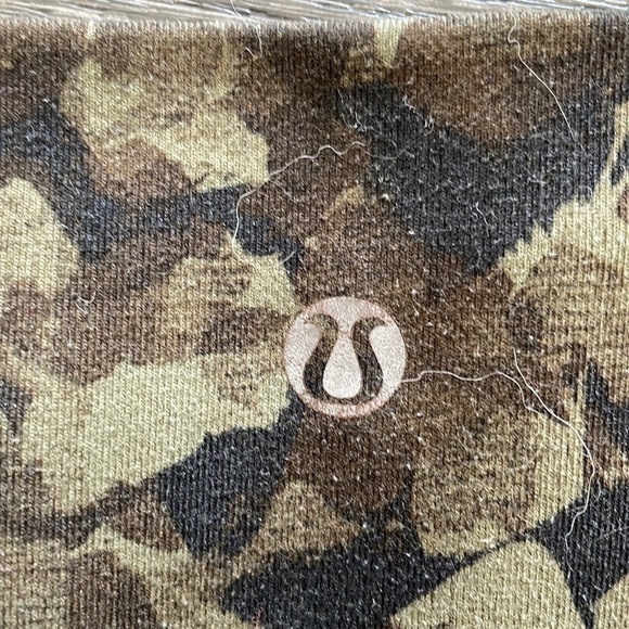 Sz4/6 Lululemon Wunder Under Roll Down Pant in Mystic Jungle VGUC - Picture 12 of 12